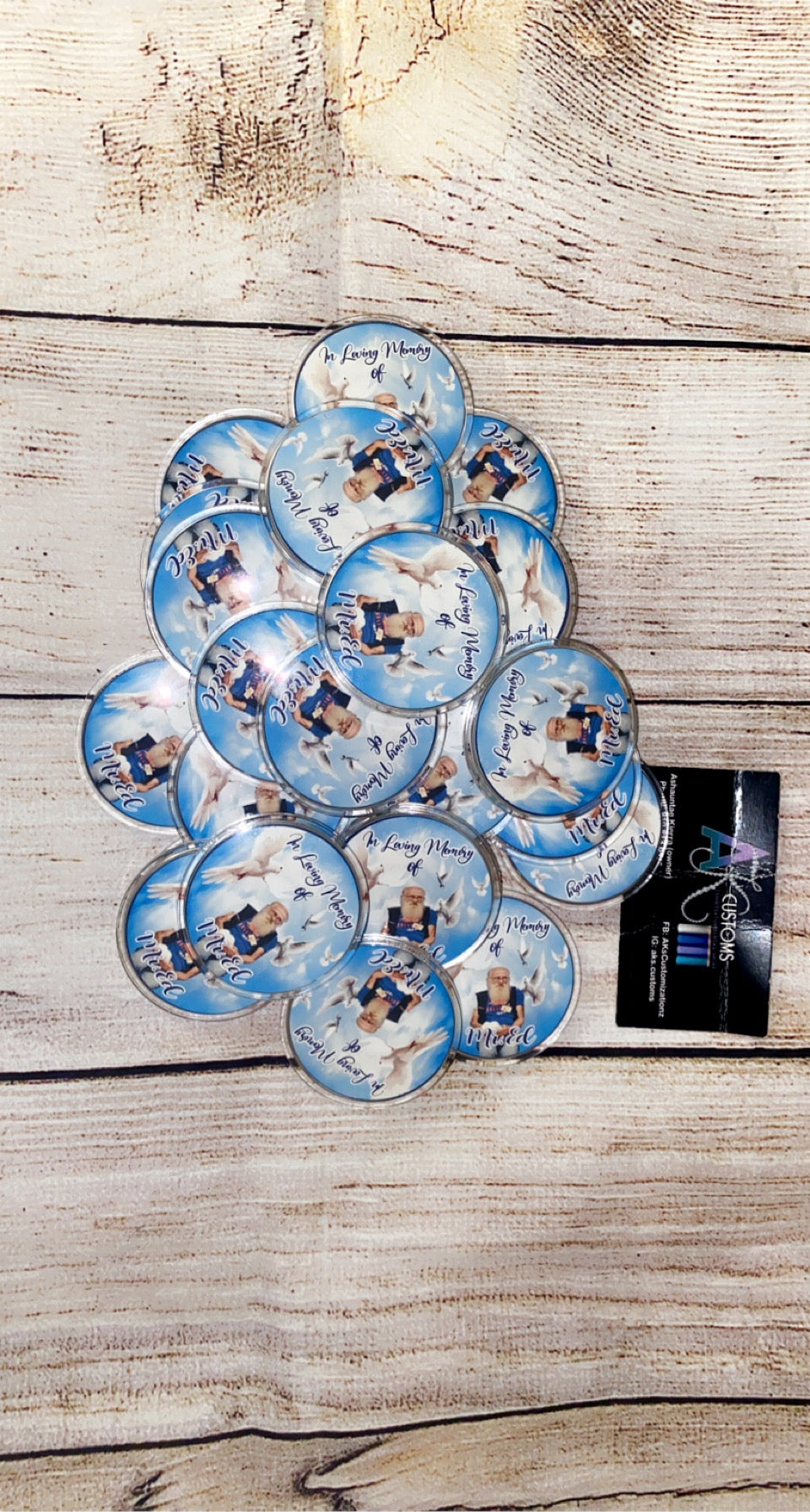 Buttons/Pins
