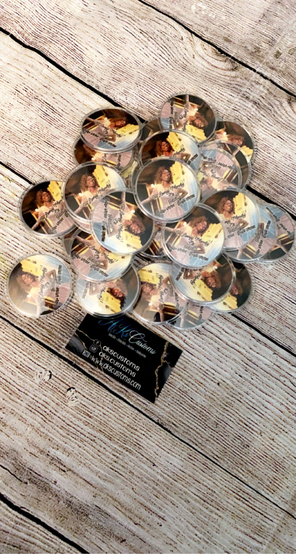 Buttons/Pins